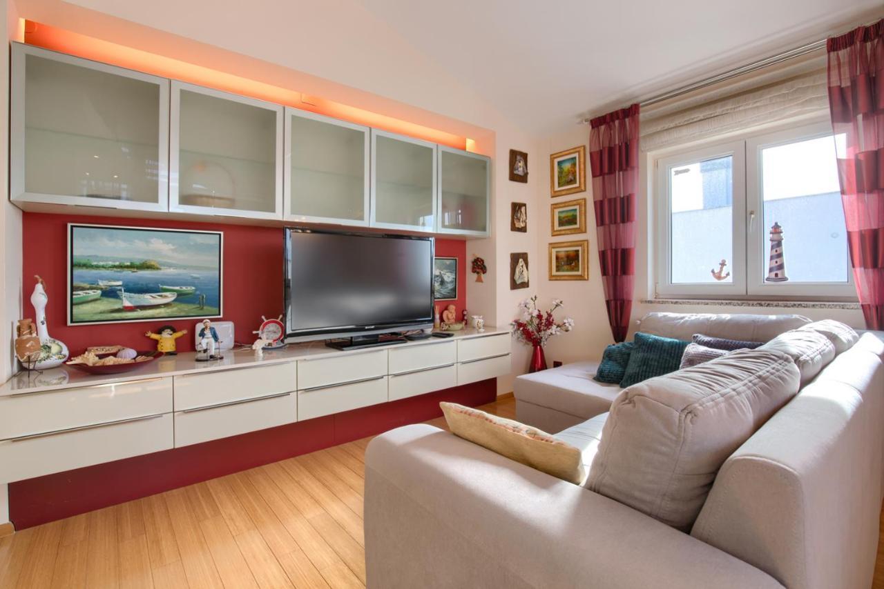Ferienwohnung Tomisha Pjescana Uvala Exterior foto